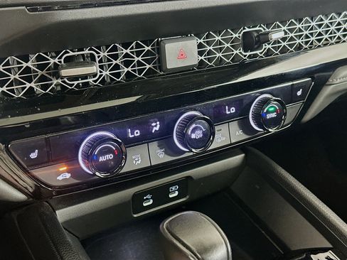 Used 2024 Honda Accord EX-L image 22