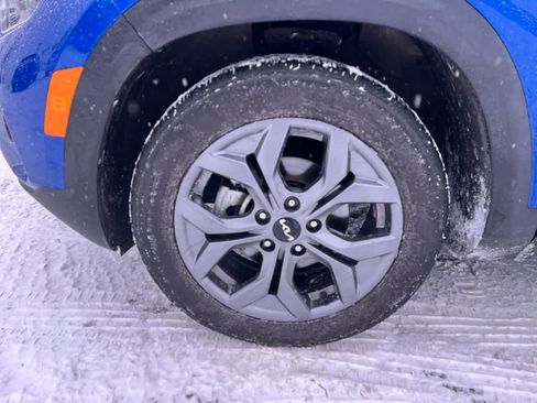 Used 2024 Kia Seltos S image 10