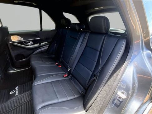 Used 2025 Mercedes-Benz GLE 450 4MATIC image 28