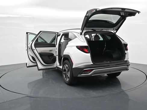 Used 2025 Hyundai Tucson SEL FWD image 44