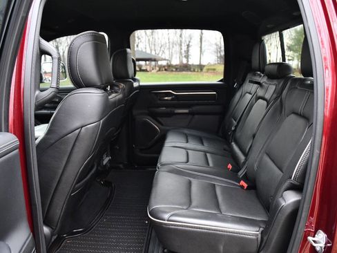 Used 2019 RAM 1500 Limited w/ Advanced Safety Group image 16