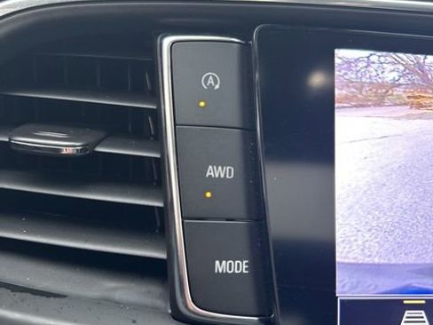 Used 2024 Buick Enclave Essence w/ Experience Buick Package AWD/4WD image 27