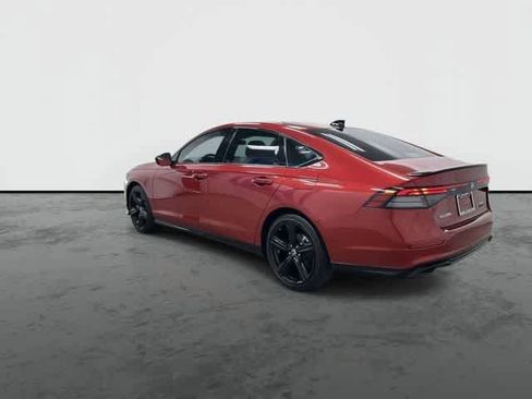 Used 2024 Honda Accord Sport image 9