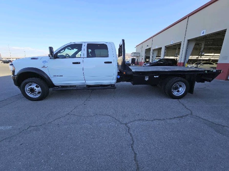 Used 2022 RAM 5500 Tradesman w/ Max Tow Package AWD/4WD image 6