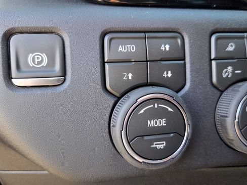 New 2026 Chevrolet Silverado 1500 LTZ w/ LTZ Premium Package AWD/4WD image 33
