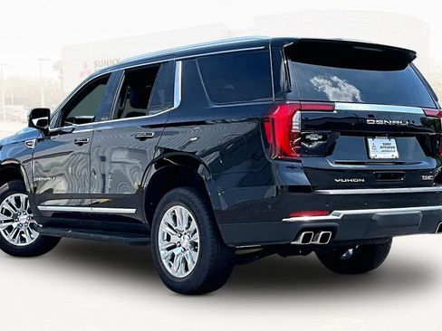 Used 2026 GMC Yukon Denali AWD/4WD image 4