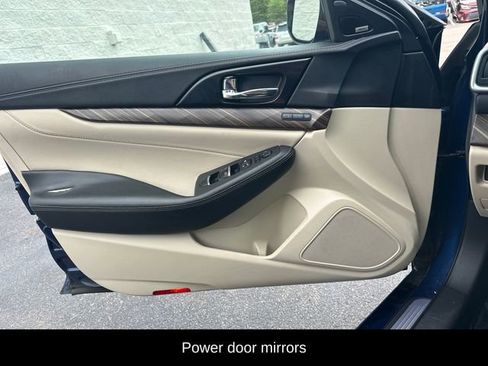 Used 2018 Nissan Maxima Platinum FWD image 20
