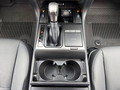 Used 2023 Lexus GX 460 Premium w/ Premium Package image 15