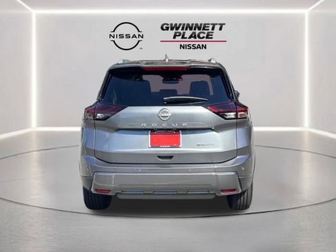 Certified 2026 Nissan Rogue SL AWD/4WD image 22