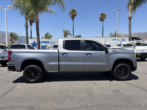 Used 2024 Chevrolet Silverado 1500 LT Trail Boss w/ Convenience Package II AWD/4WD image 9