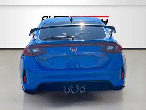 Used 2023 Honda Civic Type R image 6