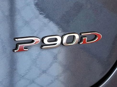 Used 2016 Tesla Model X P90D image 29