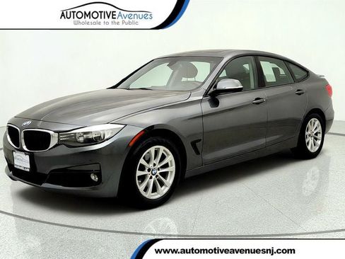 Used 2015 BMW 328i xDrive AWD/4WD image 1