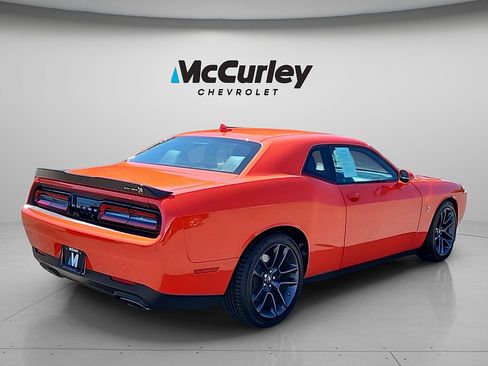 Used 2022 Dodge Challenger R/T Scat Pack w/ Plus Package RWD image 7