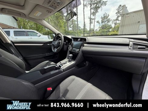 Used 2016 Honda Civic EX image 17