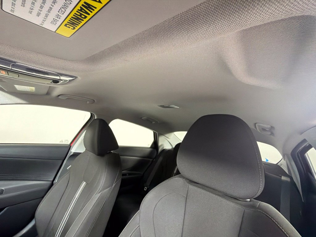 Certified 2025 Hyundai Elantra Hybrid FWD image 20