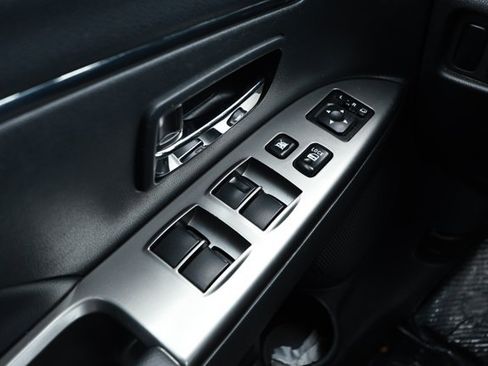 Used 2024 Mitsubishi Outlander Sport AWD image 20