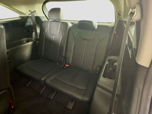 Used 2023 Kia Sorento S w/ Panoramic Sunroof Package AWD/4WD image 31