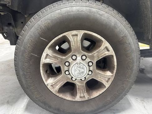 Used 2017 RAM 2500 SLT AWD/4WD image 12