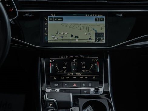 Used 2024 Audi Q7 2.0T Premium image 22