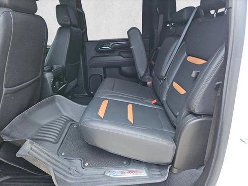 Used 2025 GMC Sierra 2500 AT4 AWD/4WD image 10