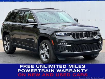 Used 2024 Jeep Grand Cherokee Limited w/ Luxury Tech Group II