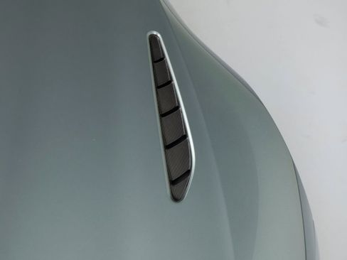 Used 2020 Aston Martin V8 Vantage AMR RWD image 49