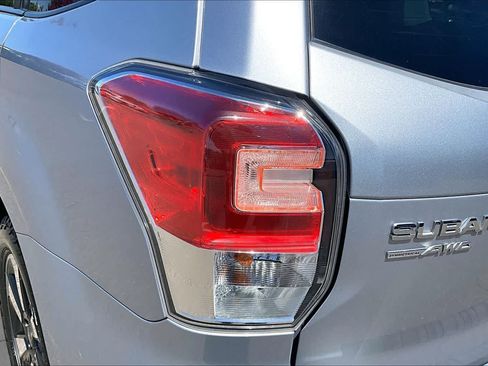 Used 2018 Subaru Forester 2.5i Premium w/ Protection Package #1A AWD/4WD image 28