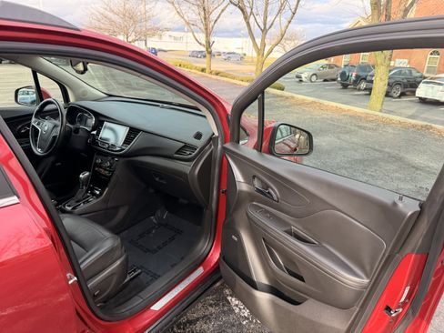 Used 2017 Buick Encore Premium image 15