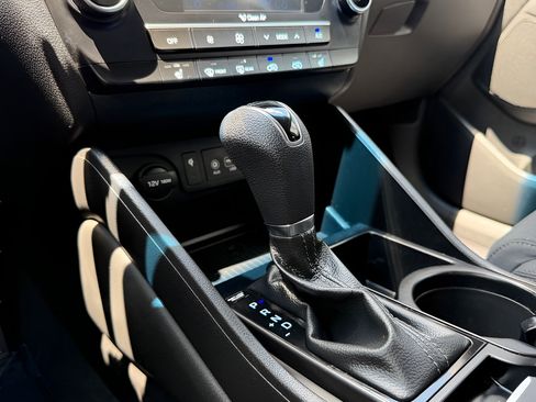 Used 2019 Hyundai Tucson Sport FWD image 62