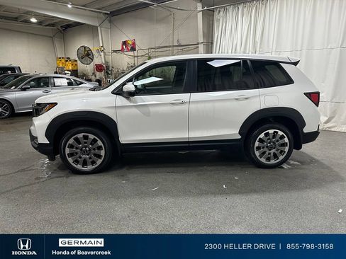Used 2025 Honda Passport EX-L image 5