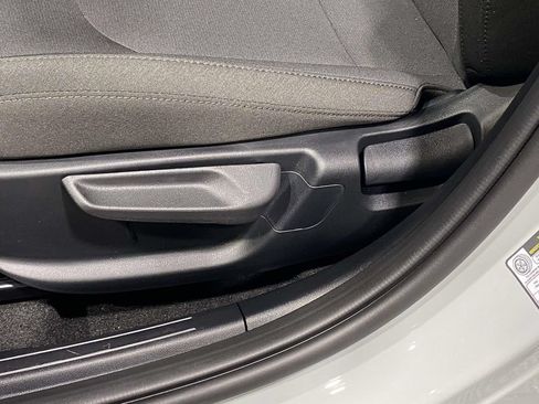 New 2026 Kia K4 FWD image 18