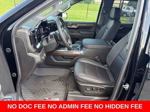 Used 2024 Chevrolet Silverado 1500 RST AWD/4WD image 10
