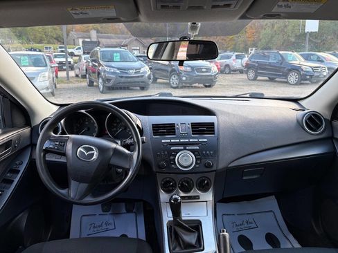 Used 2011 MAZDA MAZDA3 i Sport image 11