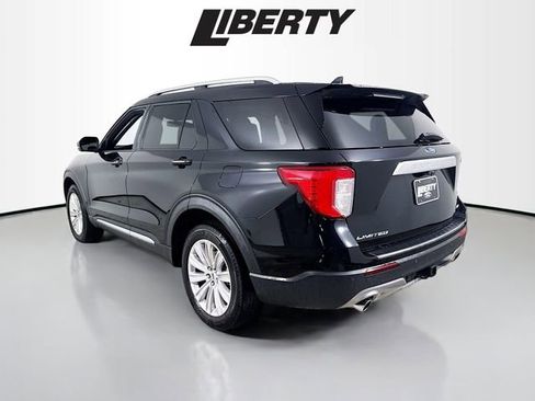 Certified 2022 Ford Explorer Limited w/ Equipment Group 301A image 5