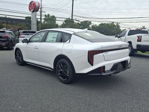 New 2025 Kia K4 GT-Line Turbo FWD image 4