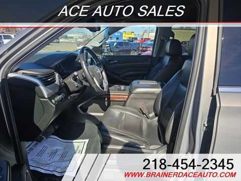 Used 2019 GMC Yukon SLT image 8