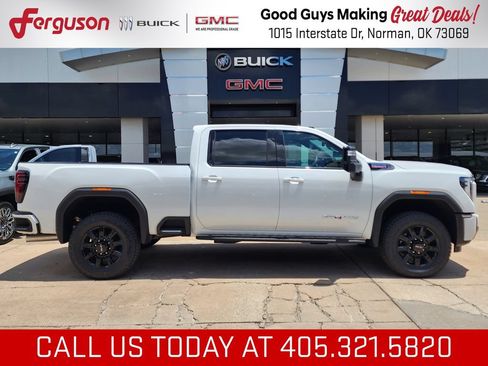 New 2026 GMC Sierra 2500 AT4 w/ AT4 Premium Plus Package AWD/4WD image 2