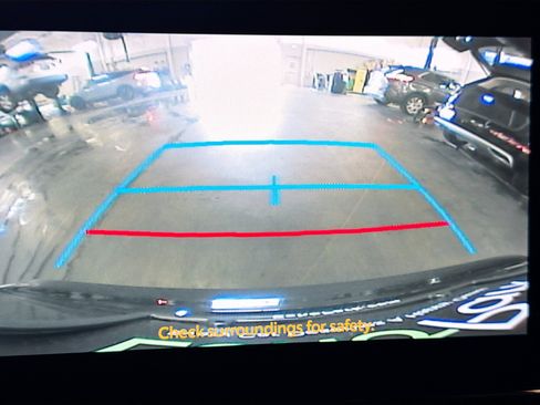 Used 2025 Toyota Corolla LE FWD image 22