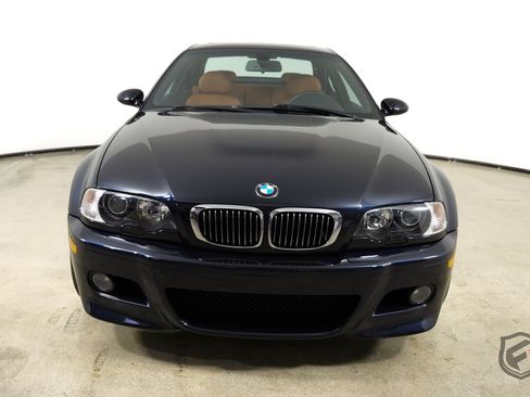 Used 2004 BMW M3 Coupe RWD image 2