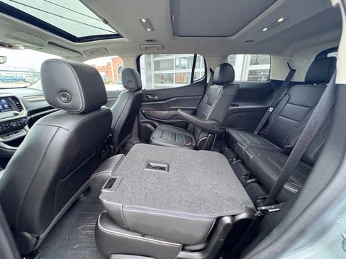 Used 2023 GMC Acadia Denali w/ Denali Ultimate Package image 28