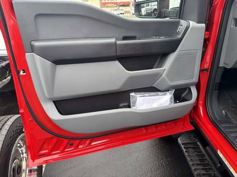 New 2026 Ford F550 4x4 Regular Cab Super Duty image 5