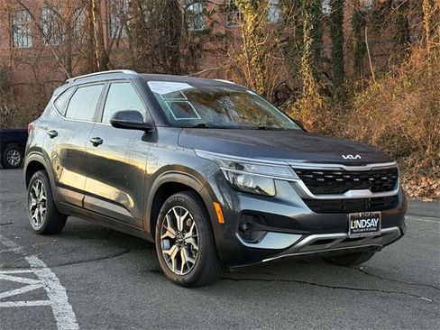 Used 2023 Kia Seltos EX image 1