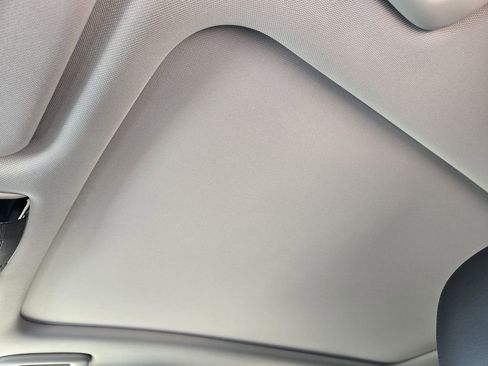 New 2026 Kia Sorento S FWD image 18