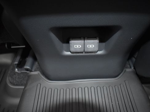 Used 2025 Toyota RAV4 XSE image 14