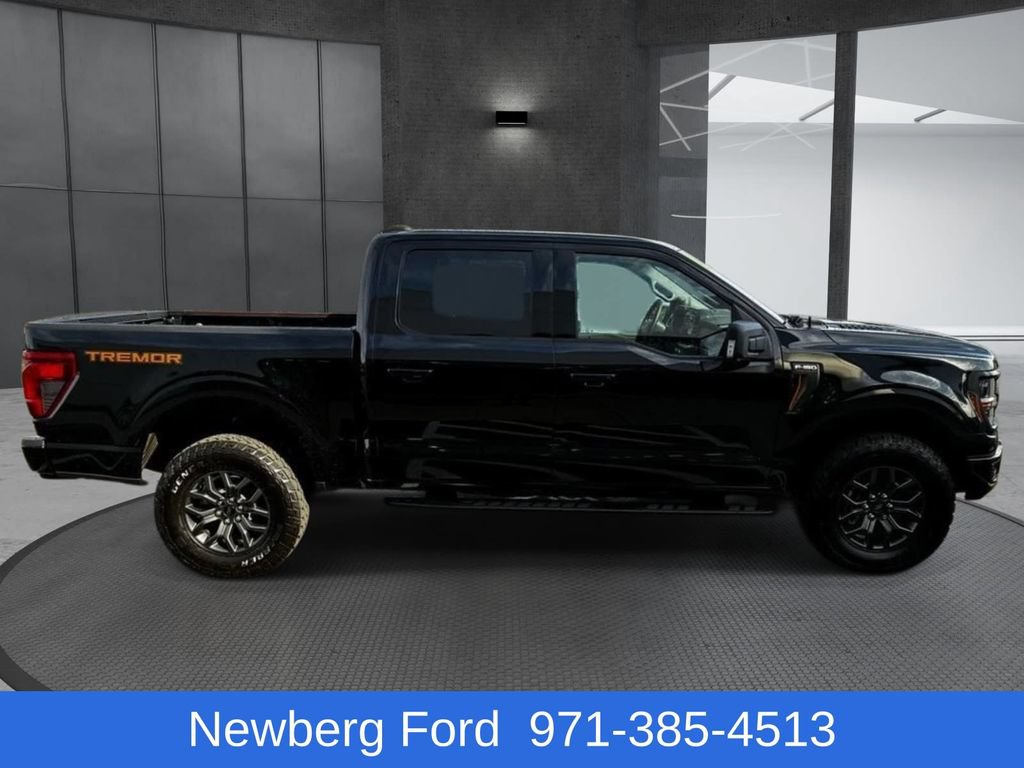 Used 2025 Ford F150 Tremor w/ Mobile Office Package AWD/4WD image 4