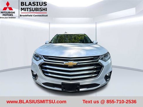 Used 2021 Chevrolet Traverse High Country w/ LPO, Floor Liner Package AWD/4WD image 4