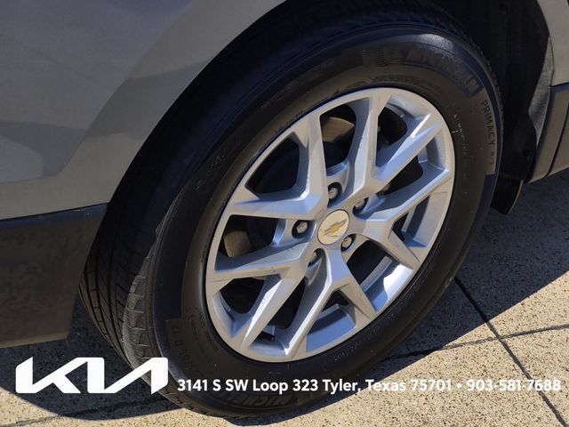 Used 2024 Chevrolet Equinox LT FWD image 7