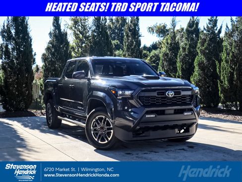 Used 2024 Toyota Tacoma TRD Sport image 1