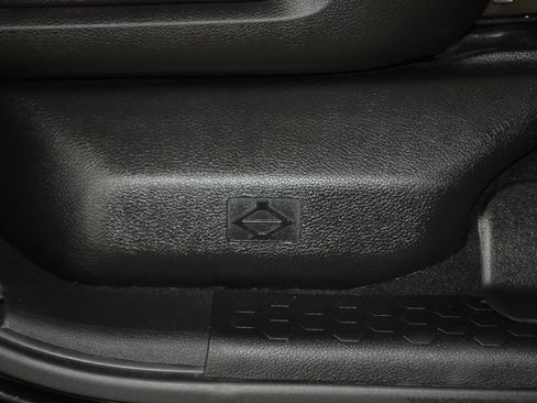 Used 2022 RAM 2500 Big Horn w/ Level C Equiment Group image 47